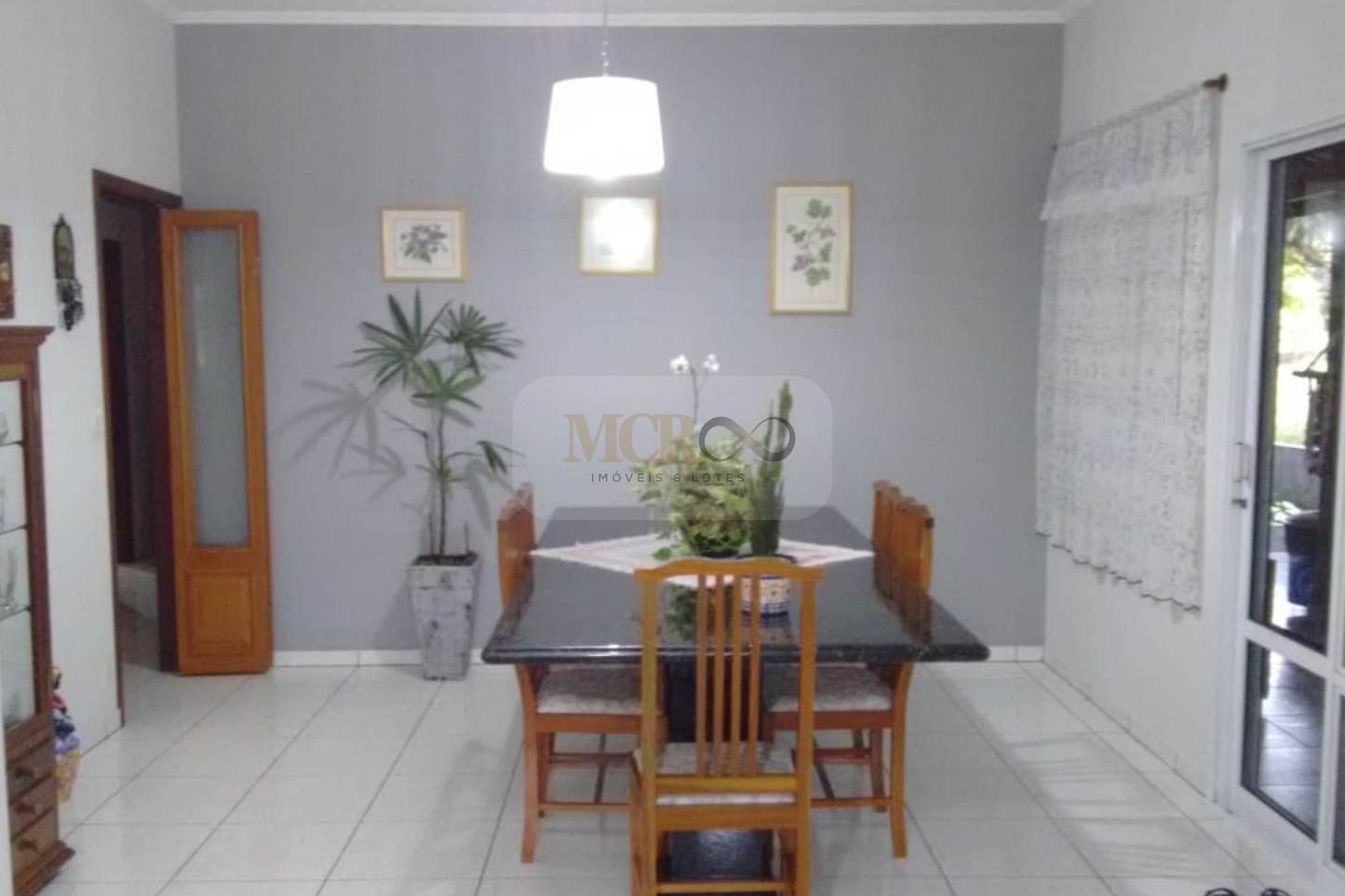 Chácara à Venda - Valinhos