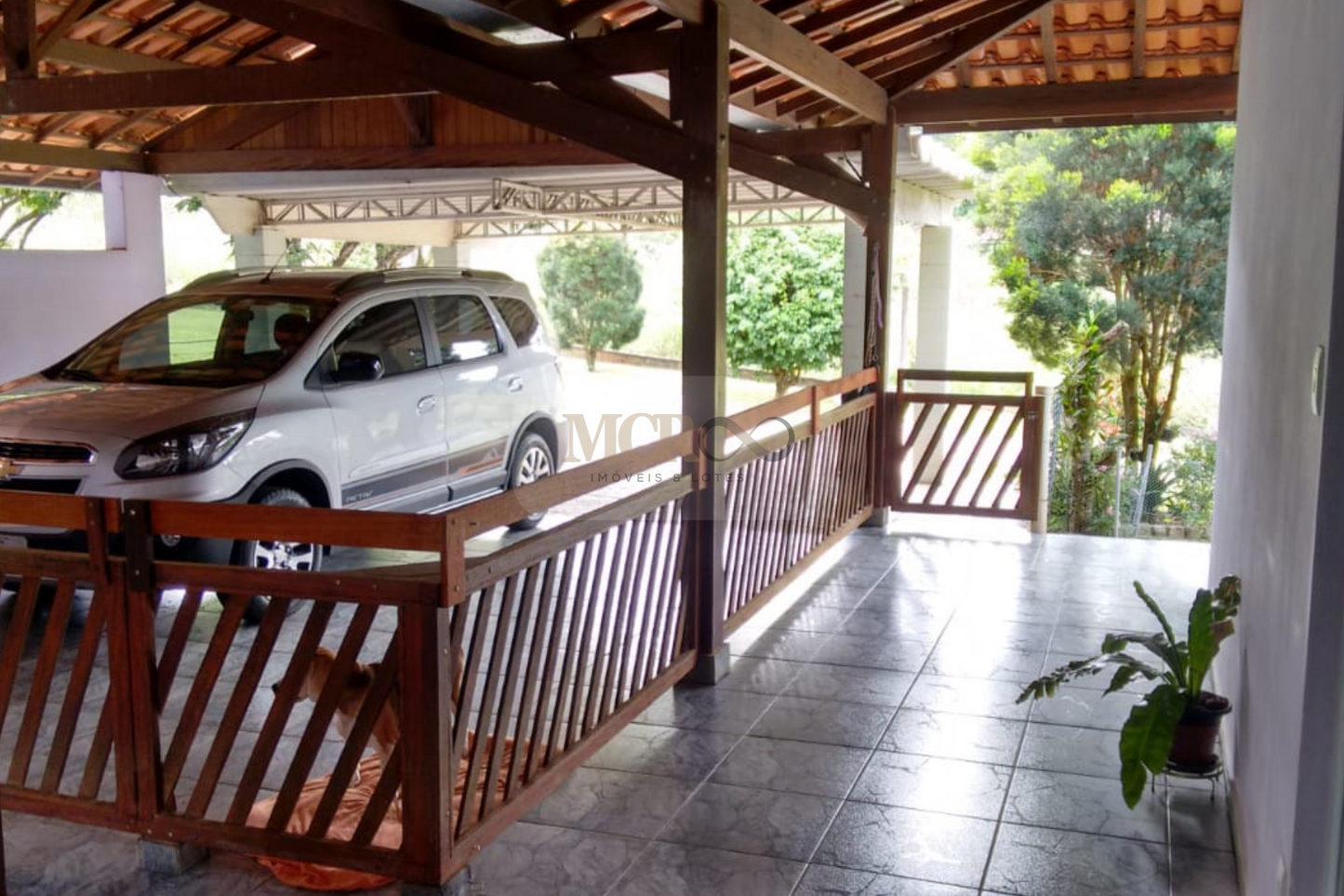 Chácara à Venda - Valinhos