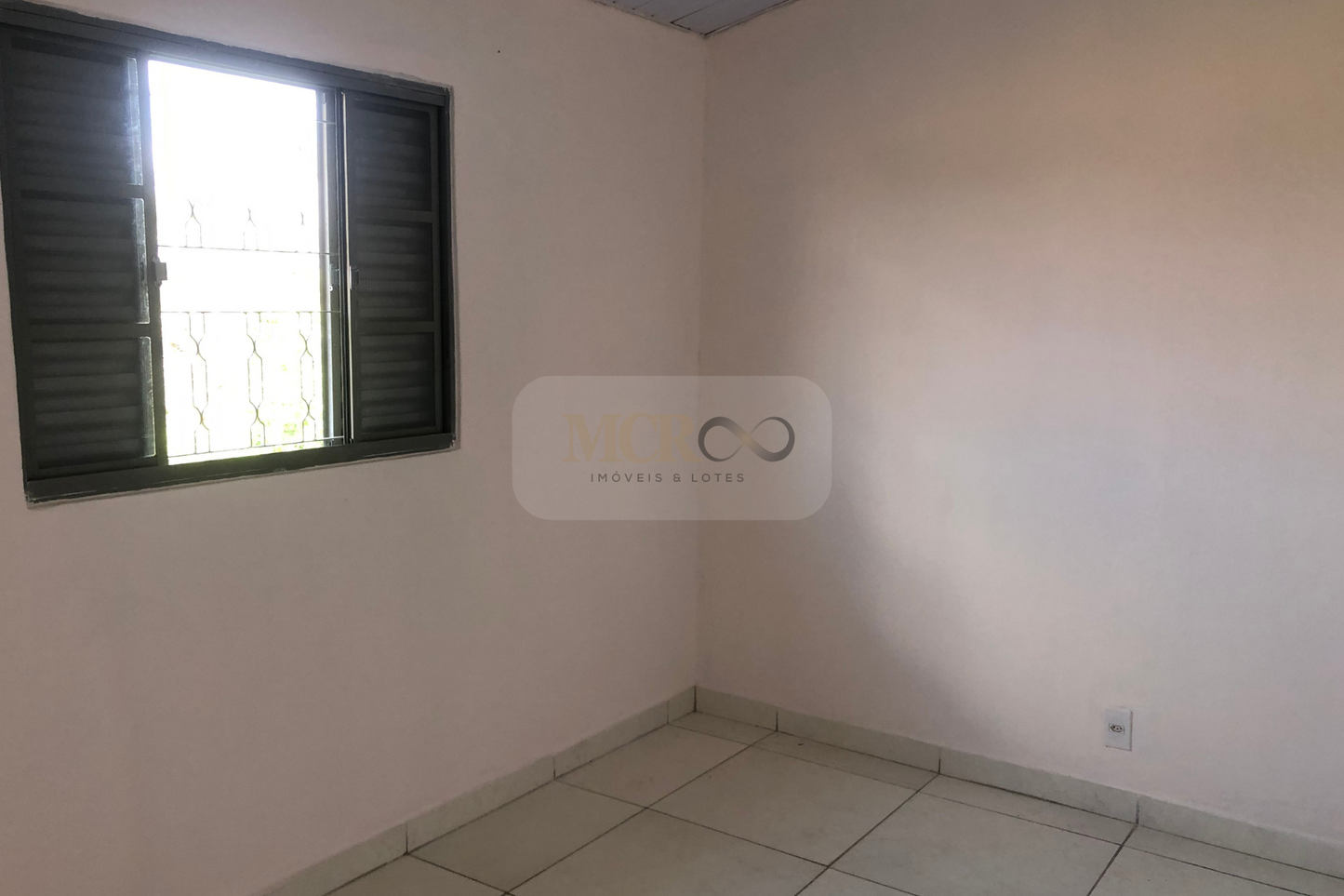 Casa comercial e residencial  Valinhos