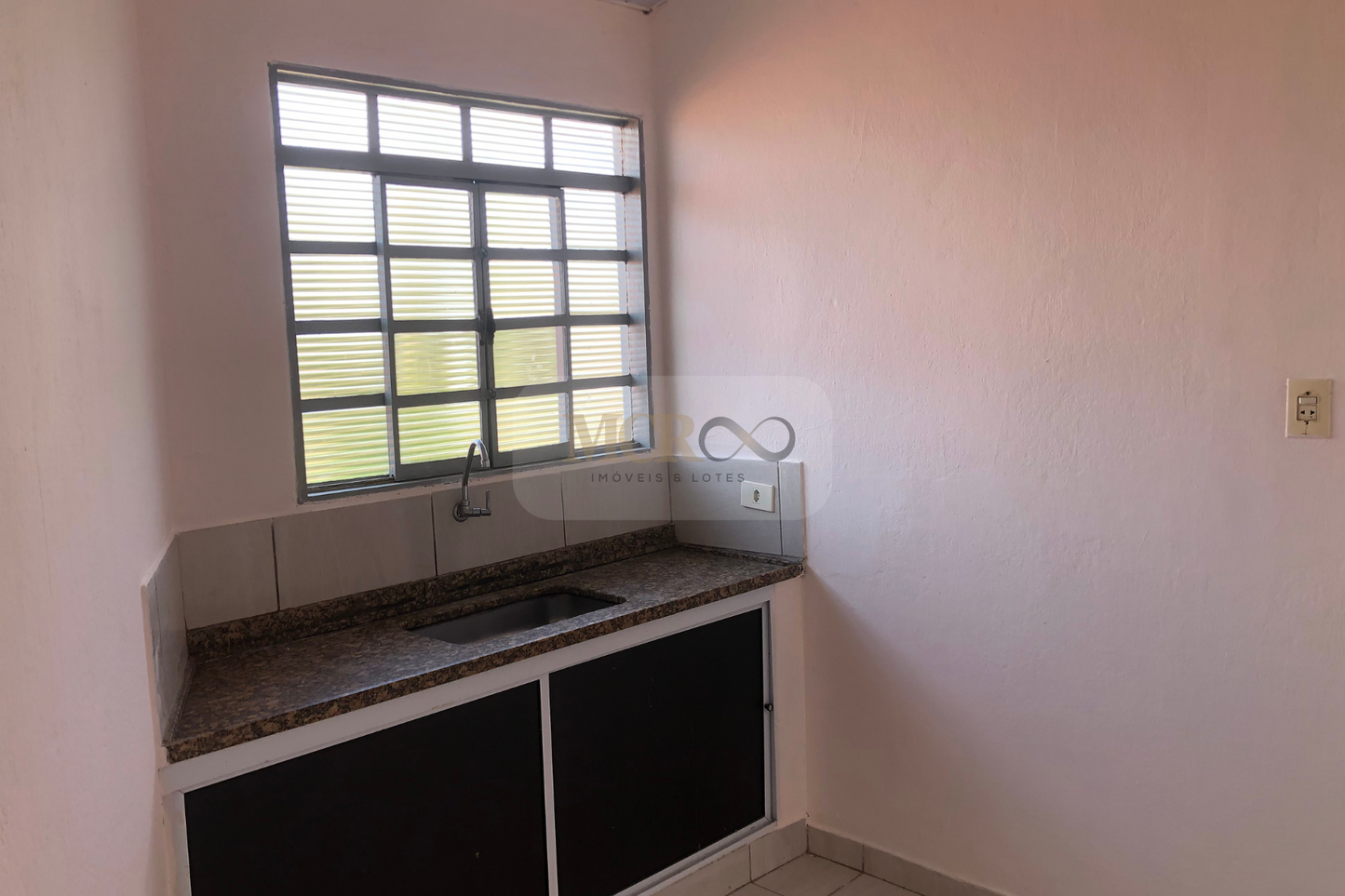 Casa comercial e residencial  Valinhos
