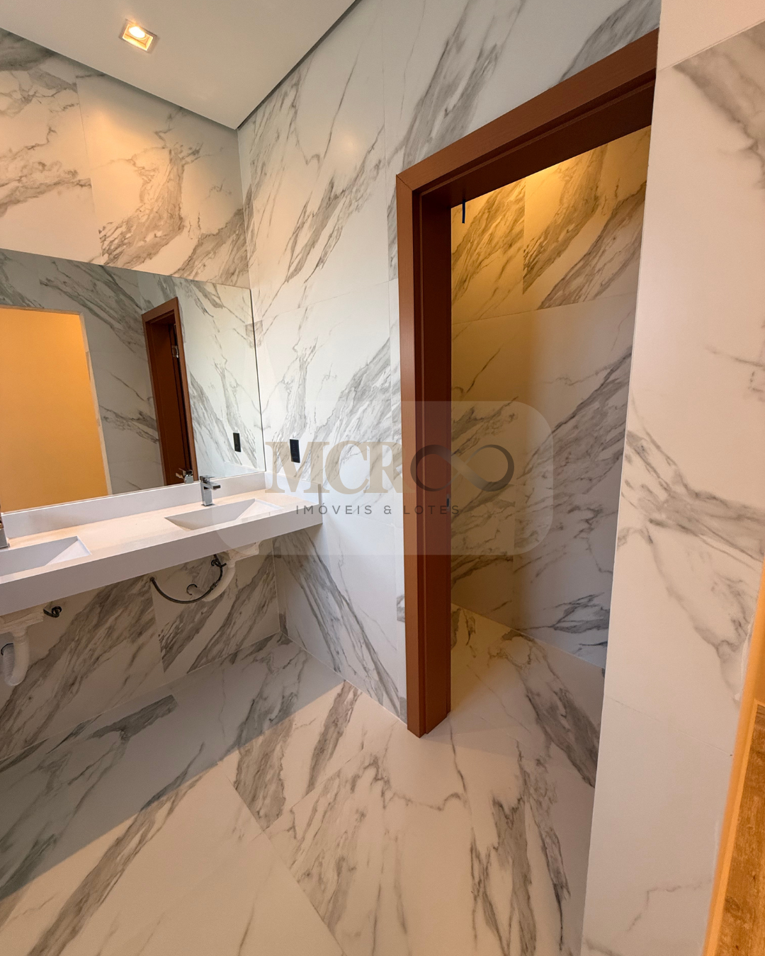 Linda Casa Alto Padrão a venda Itupeva!