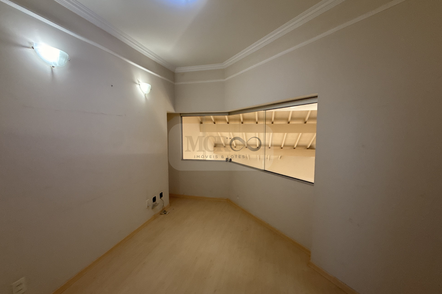 Casa de Alto Padrão à Venda em Condomínio Fechado – Valinhos/SP