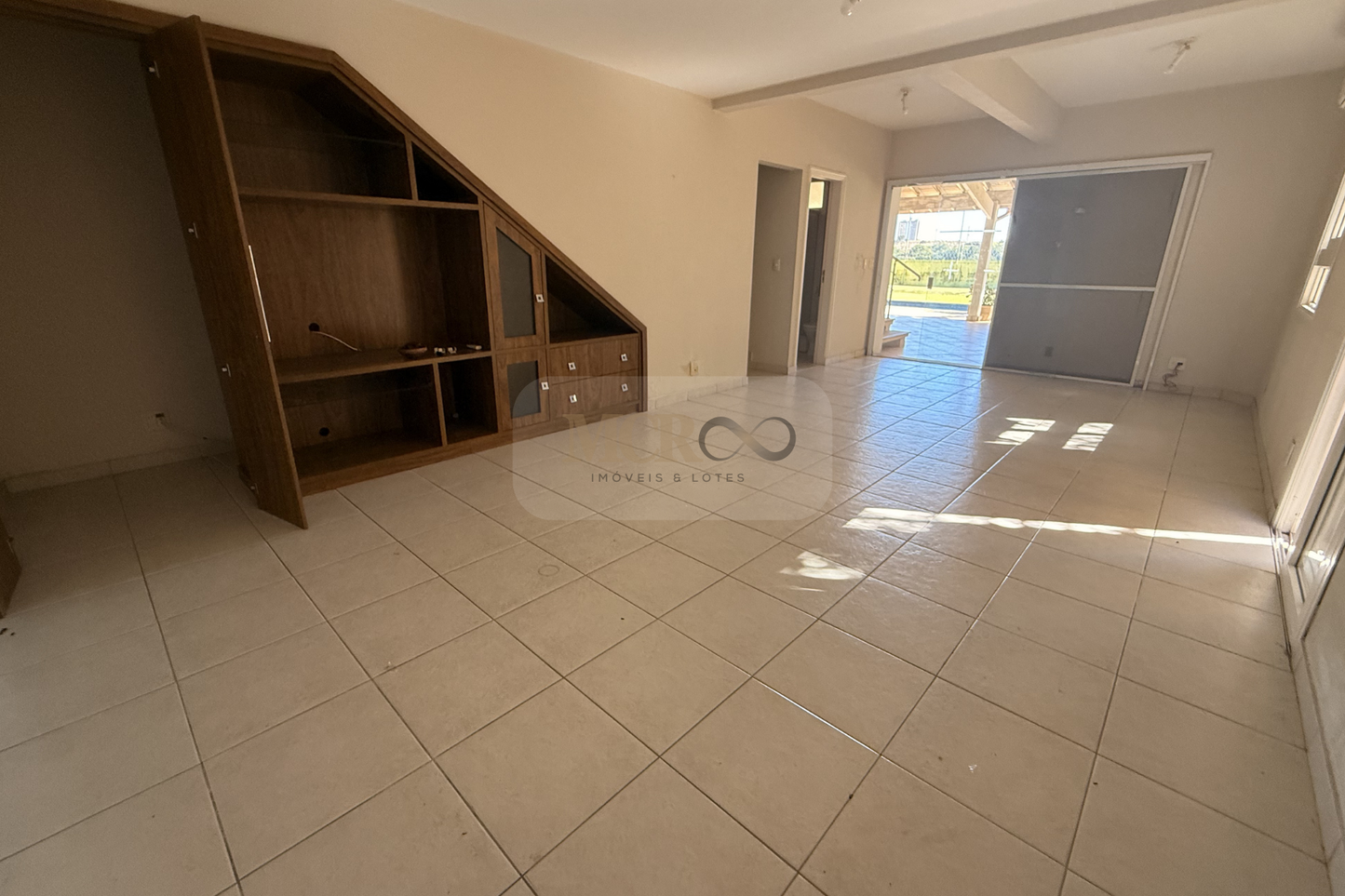 Casa de Alto Padrão à Venda em Condomínio Fechado – Valinhos/SP