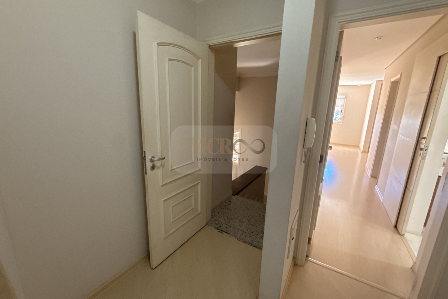 Casa de Alto Padrão à Venda em Condomínio Fechado – Valinhos/SP