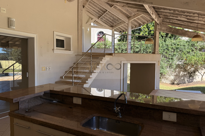Casa de Alto Padrão à Venda em Condomínio Fechado – Valinhos/SP