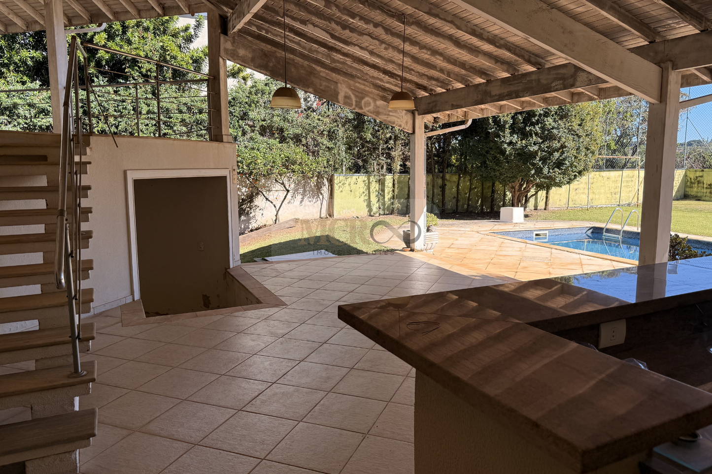 Casa de Alto Padrão à Venda em Condomínio Fechado – Valinhos/SP