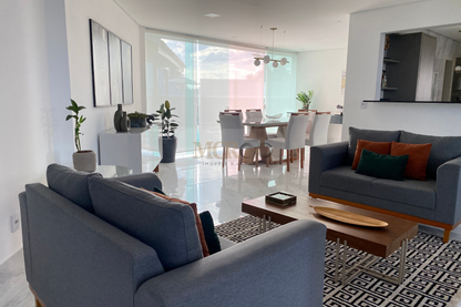 Sobrado em Condomínio com piscina - Vila do Sol Valinhos - SP