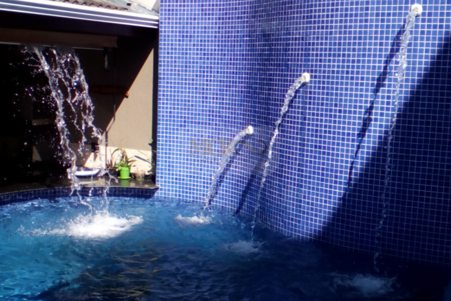 Sobrado em Condomínio em Valinhos