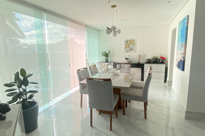 Sobrado em Condomínio com piscina - Vila do Sol Valinhos - SP