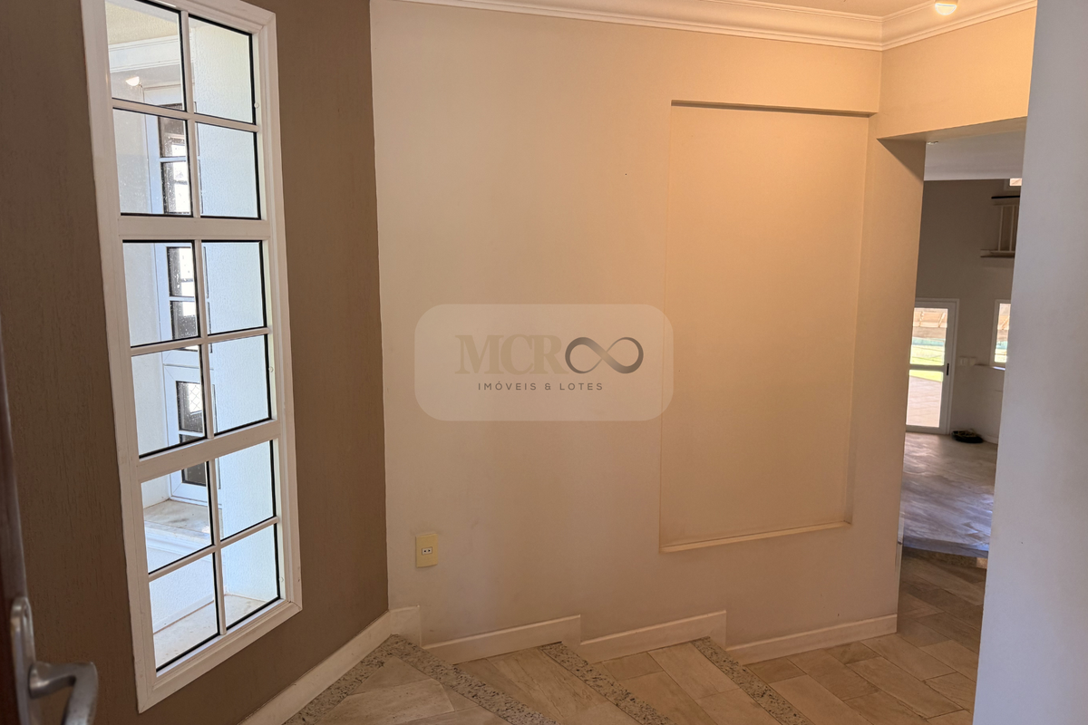 Casa de Alto Padrão à Venda e Locação em Condomínio Fechado – Valinhos/SP