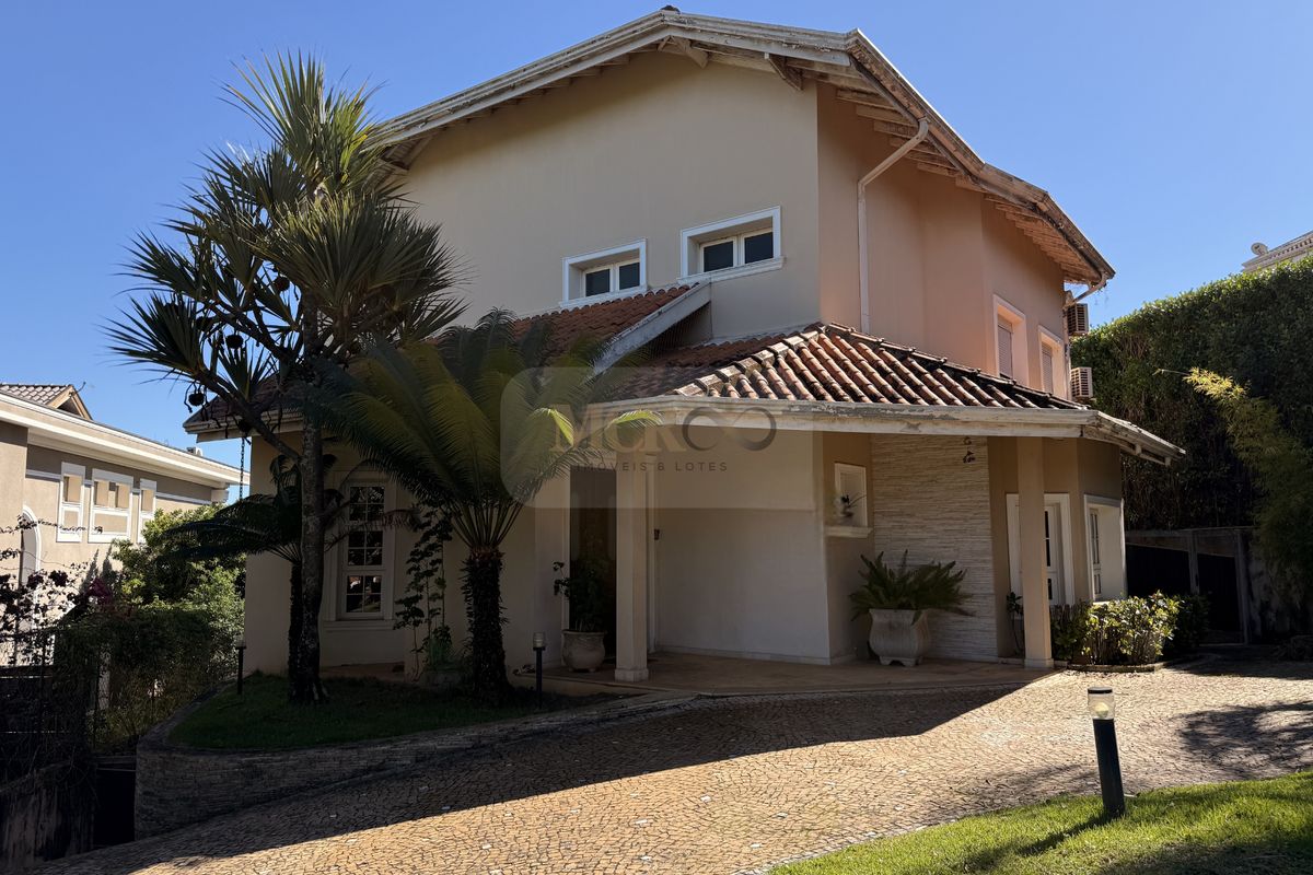 Casa de Alto Padrão à Venda e Locação em Condomínio Fechado – Valinhos/SP