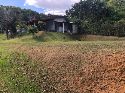 Linhda Chácara no Vale Verde com lago