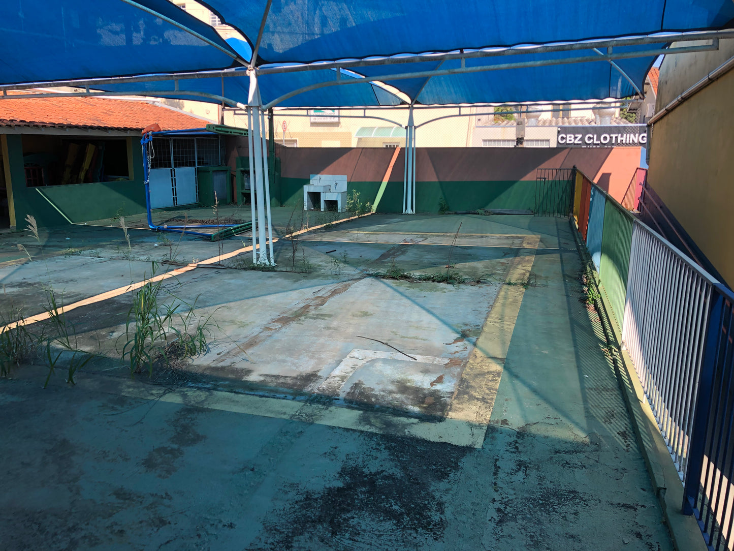 VENDA – ESCOLA INFANTIL COMPLETA EM VALINHOS/SP