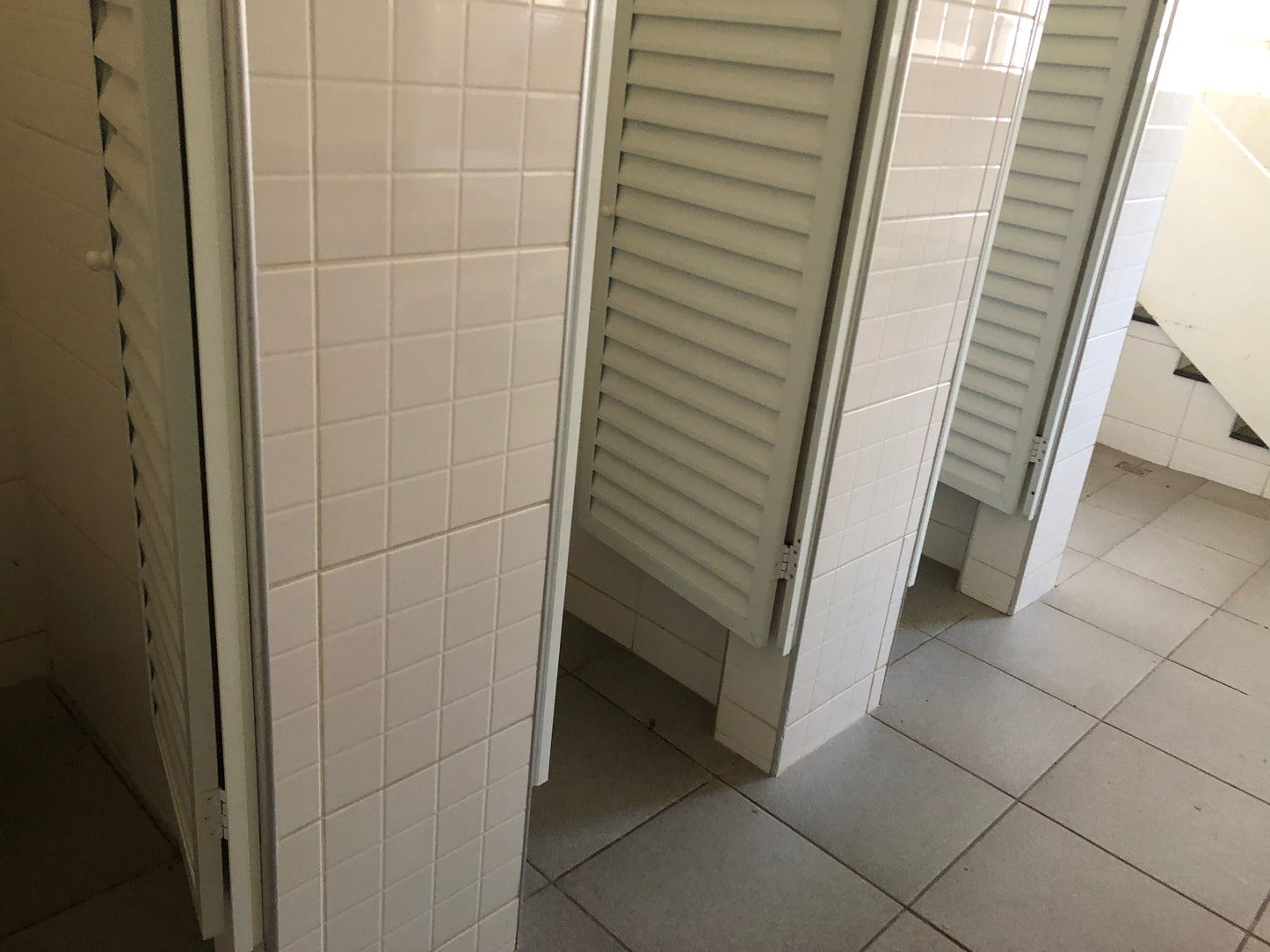 VENDA – ESCOLA INFANTIL COMPLETA EM VALINHOS/SP