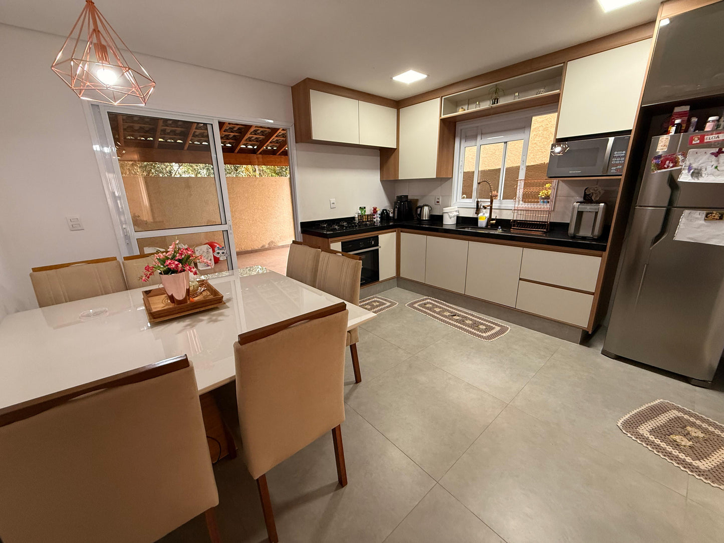 Sobrado em condomínio em Vinhedo/Louveira