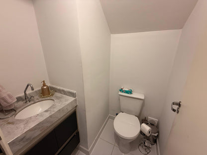 Sobrado em condomínio em Vinhedo/Louveira