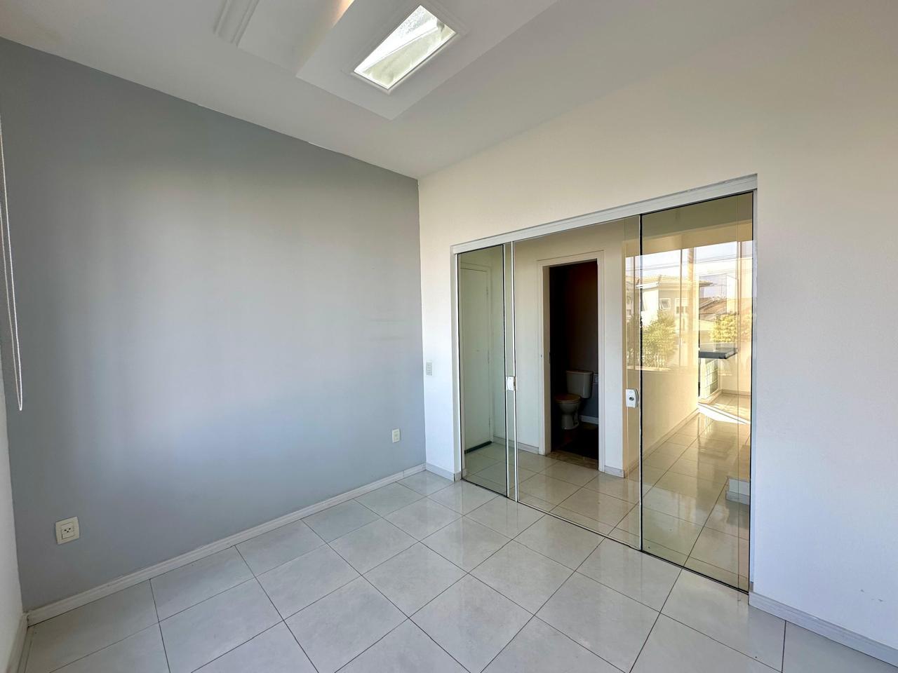 Casa alto padrão para locação