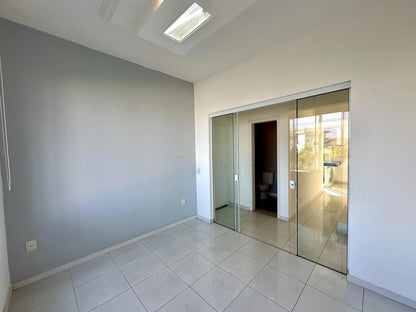 Casa alto padrão para locação