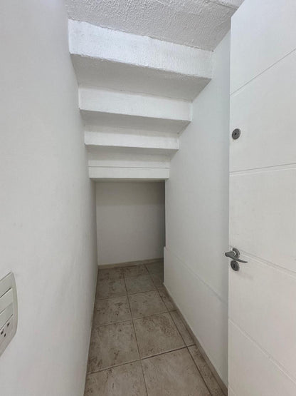 Casa alto padrão para locação