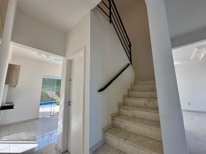 Casa alto padrão para locação