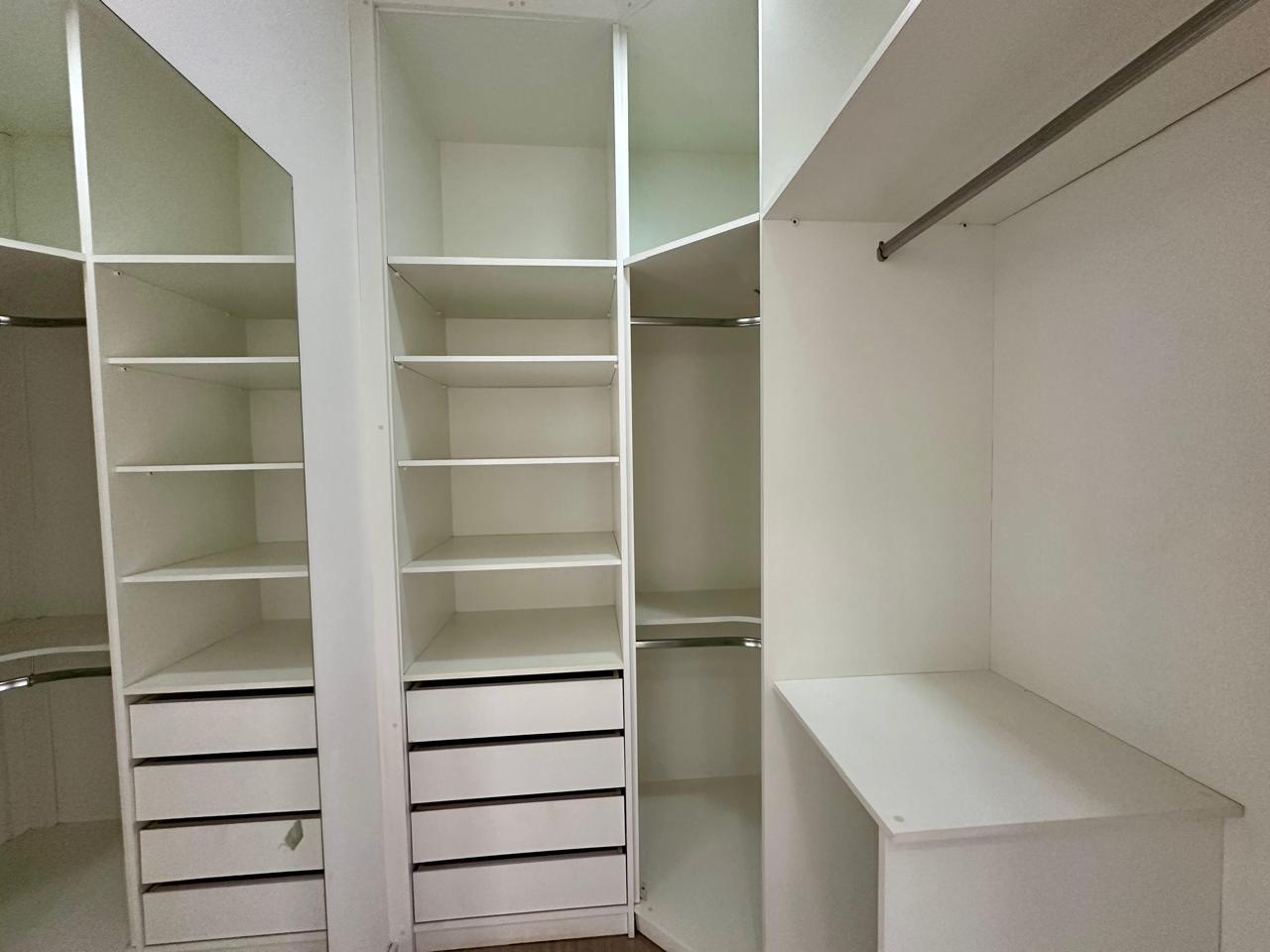 Casa alto padrão para locação