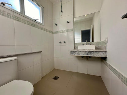 Casa alto padrão para locação