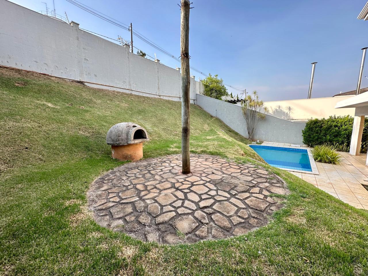 Casa alto padrão para locação