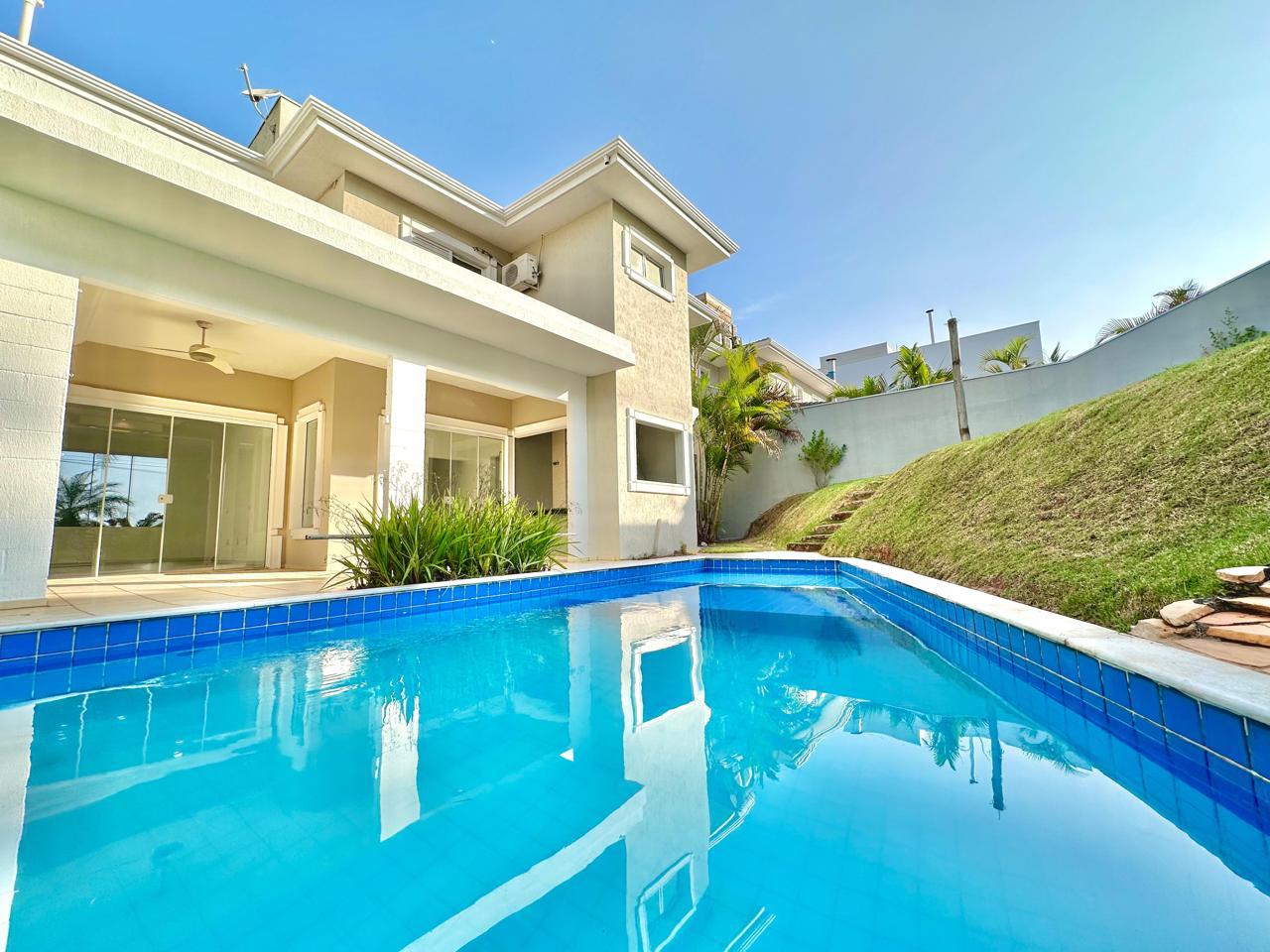 Casa alto padrão para locação