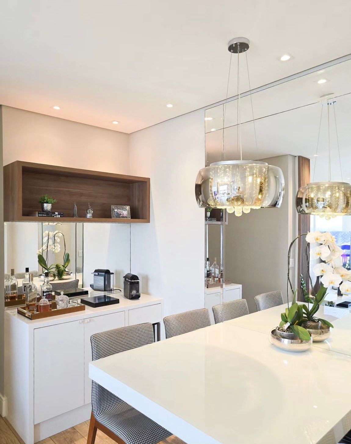 Apartamento no Edifício Gênova em Valinhos