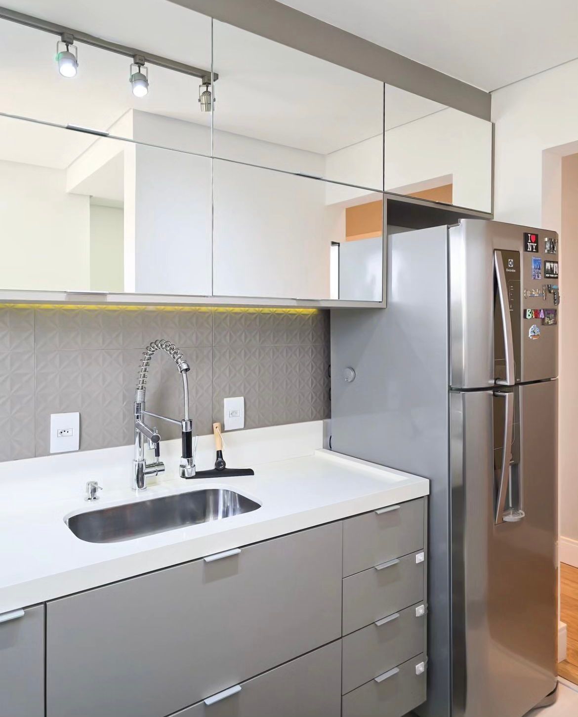 Apartamento no Edifício Gênova em Valinhos