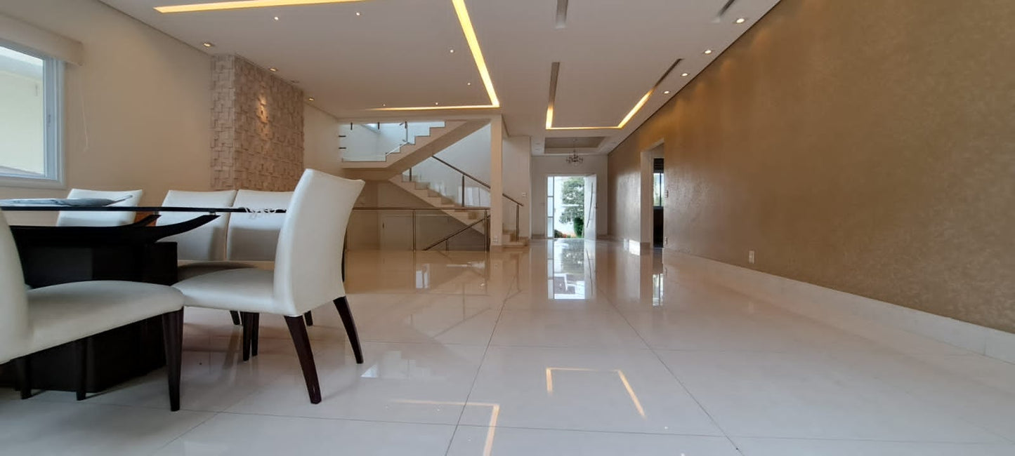 Casa de Alto Padrão à Venda no Condomínio Villaggio Fiorentino – Valinhos/SP