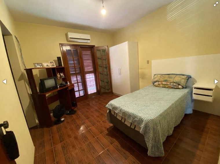 Sobrado a venda em excelente localização!