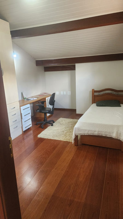 Casa em condomínio próximo ao Shooping Valinhos