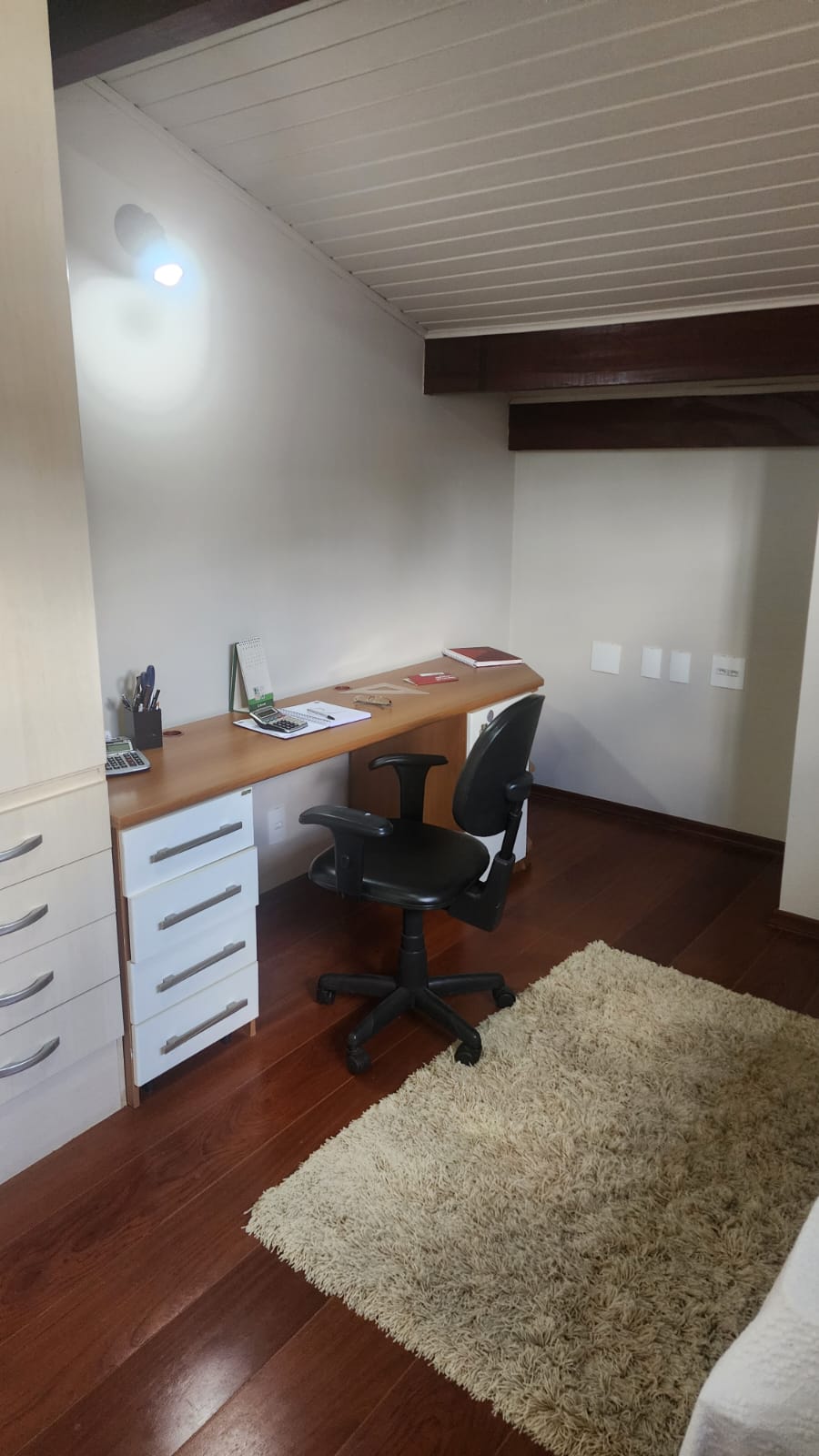 Casa em condomínio próximo ao Shooping Valinhos