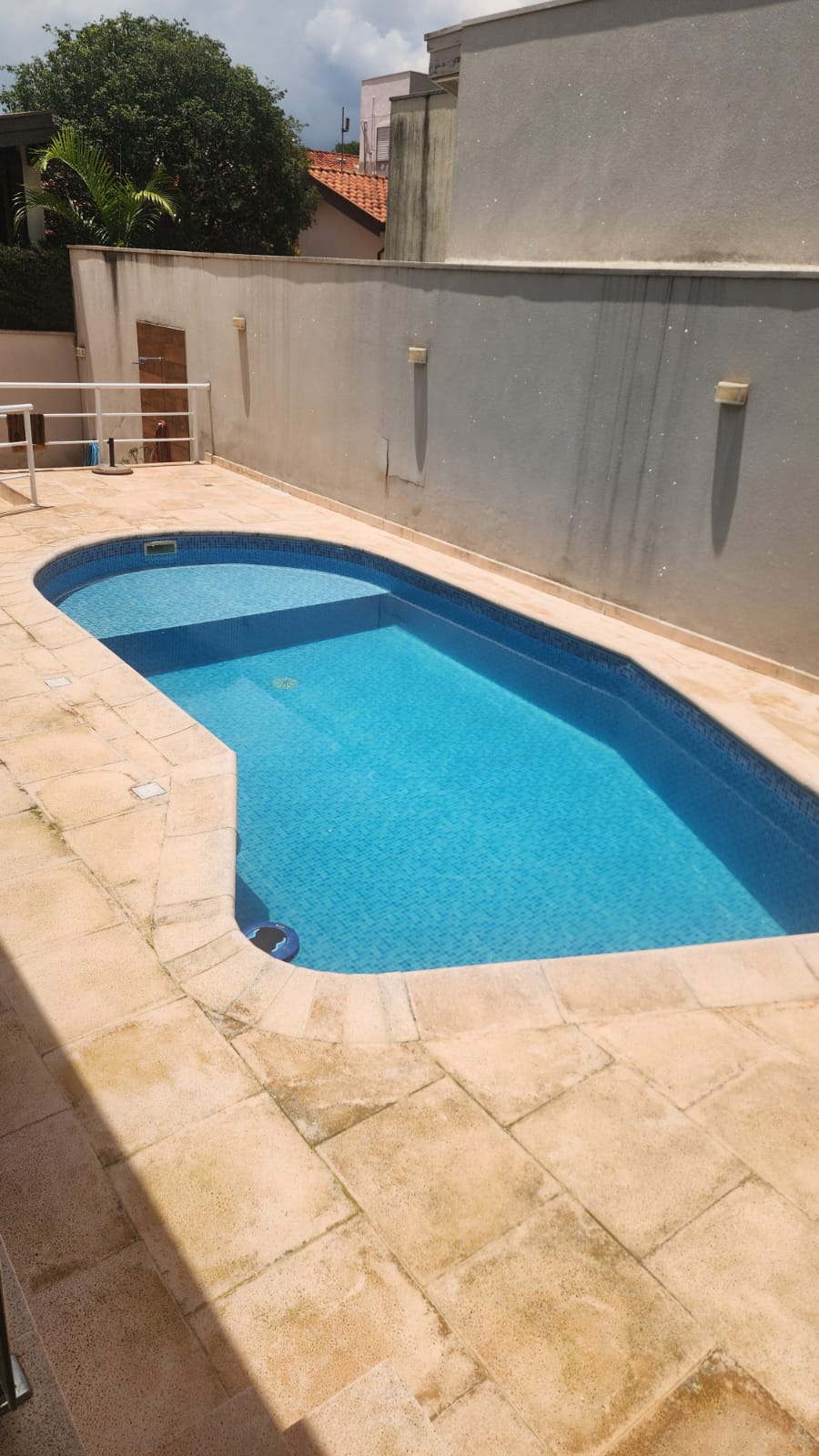 Casa em condomínio próximo ao Shooping Valinhos
