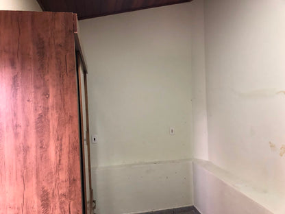 Casa Térrea com Edícula à Venda  em Valinhos