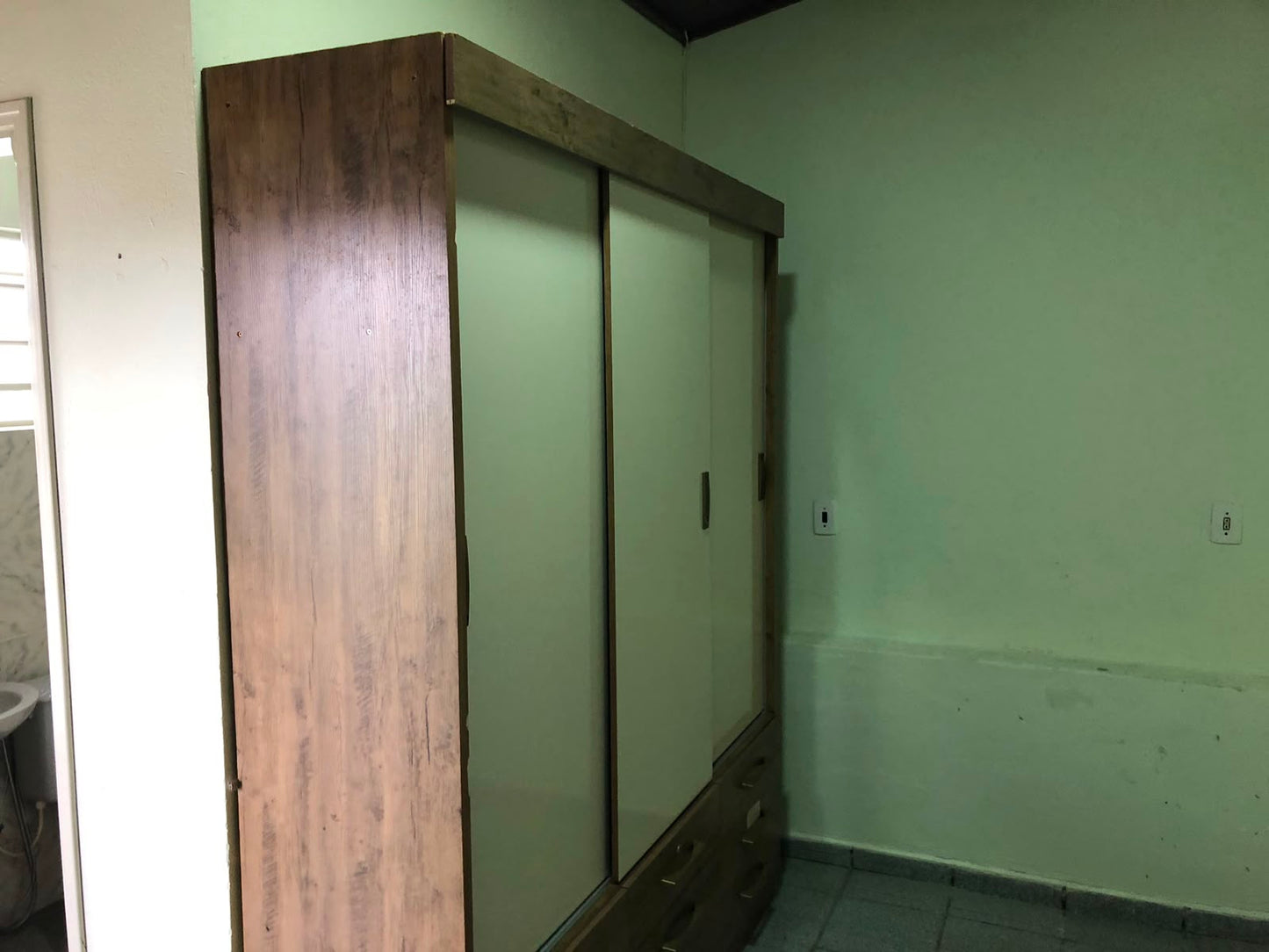 Casa Térrea com Edícula à Venda  em Valinhos