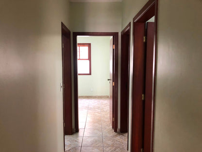 Casa Térrea com Edícula à Venda  em Valinhos