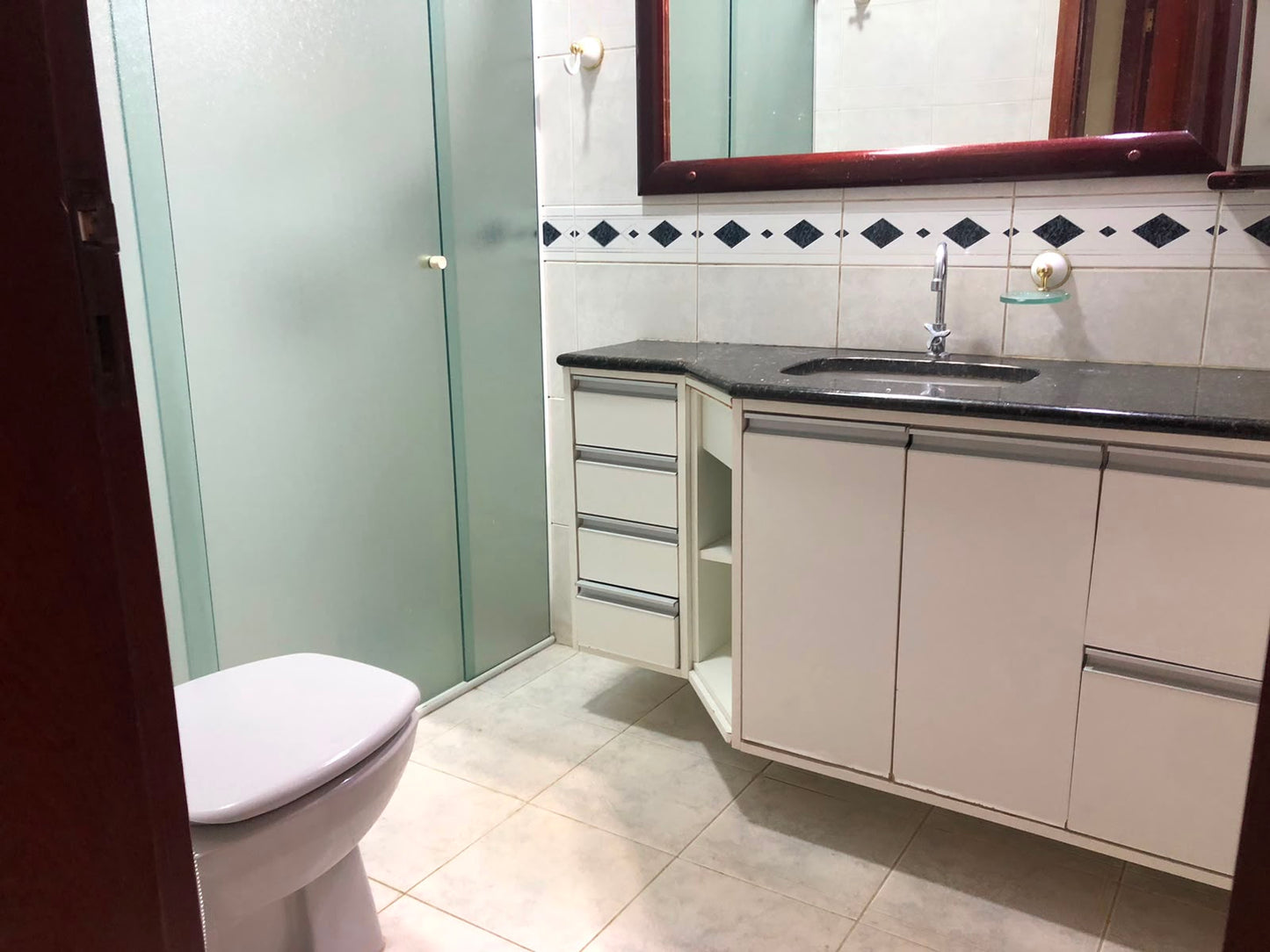 Casa Térrea com Edícula à Venda  em Valinhos