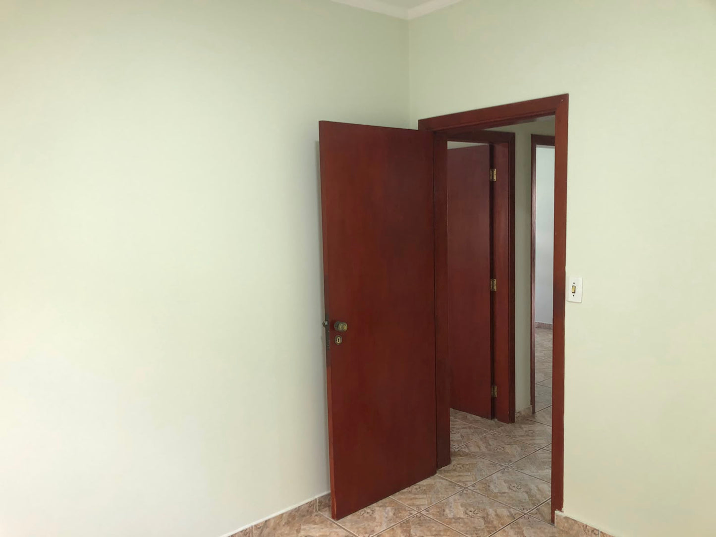 Casa Térrea com Edícula à Venda  em Valinhos