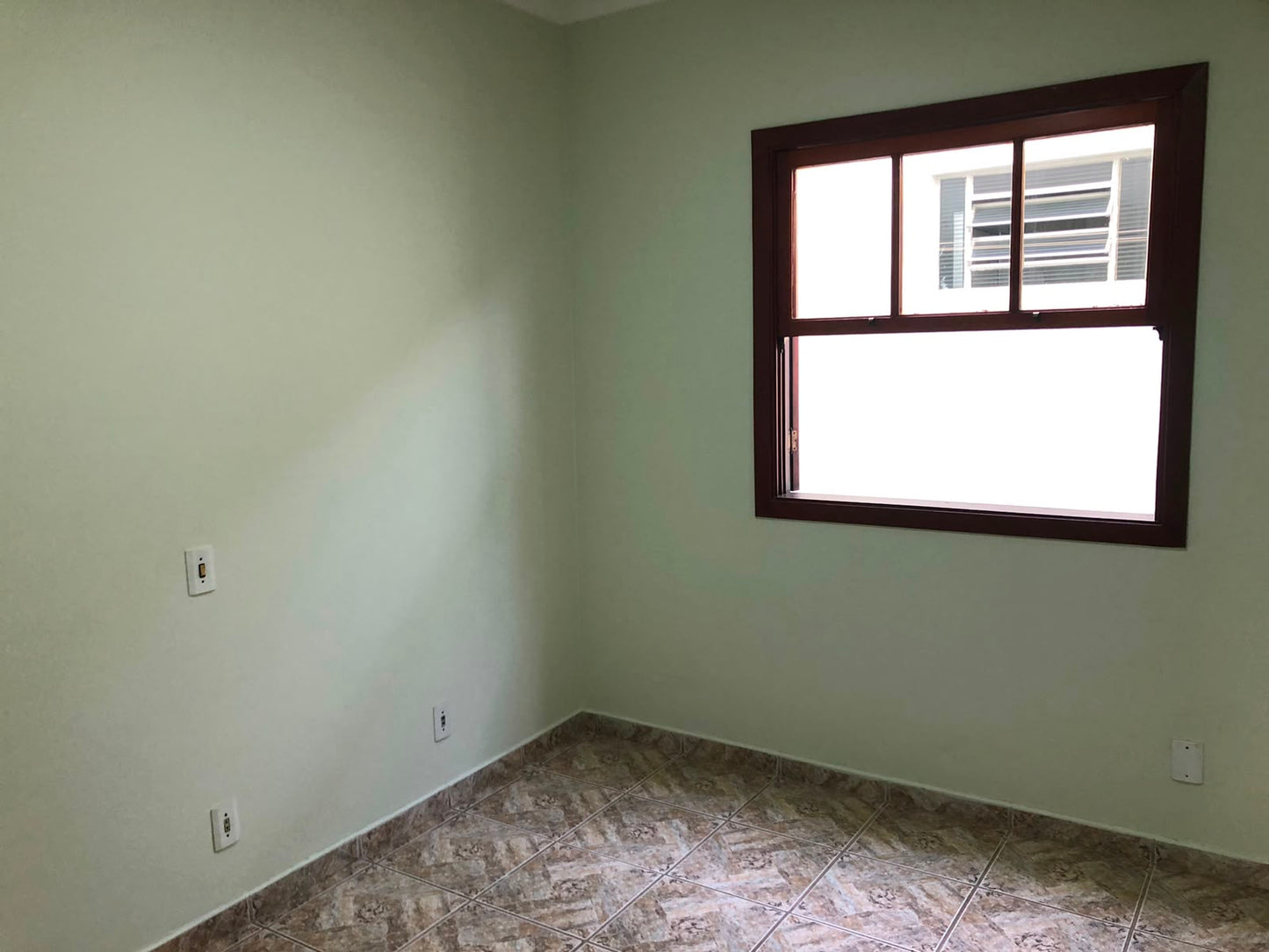 Casa Térrea com Edícula à Venda  em Valinhos