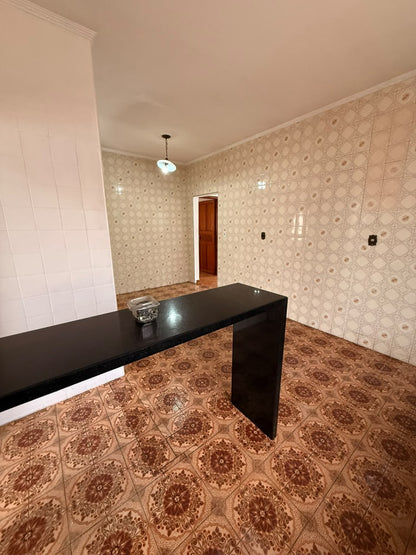 Casa Comercial / Residencial no Centro - 3 Dorms + Garagem Oportunidade Comerciais
