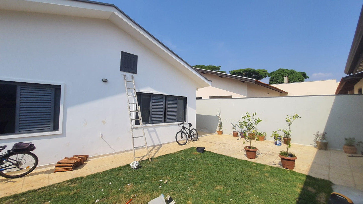 Casa térrea em Valinhos a venda e locação