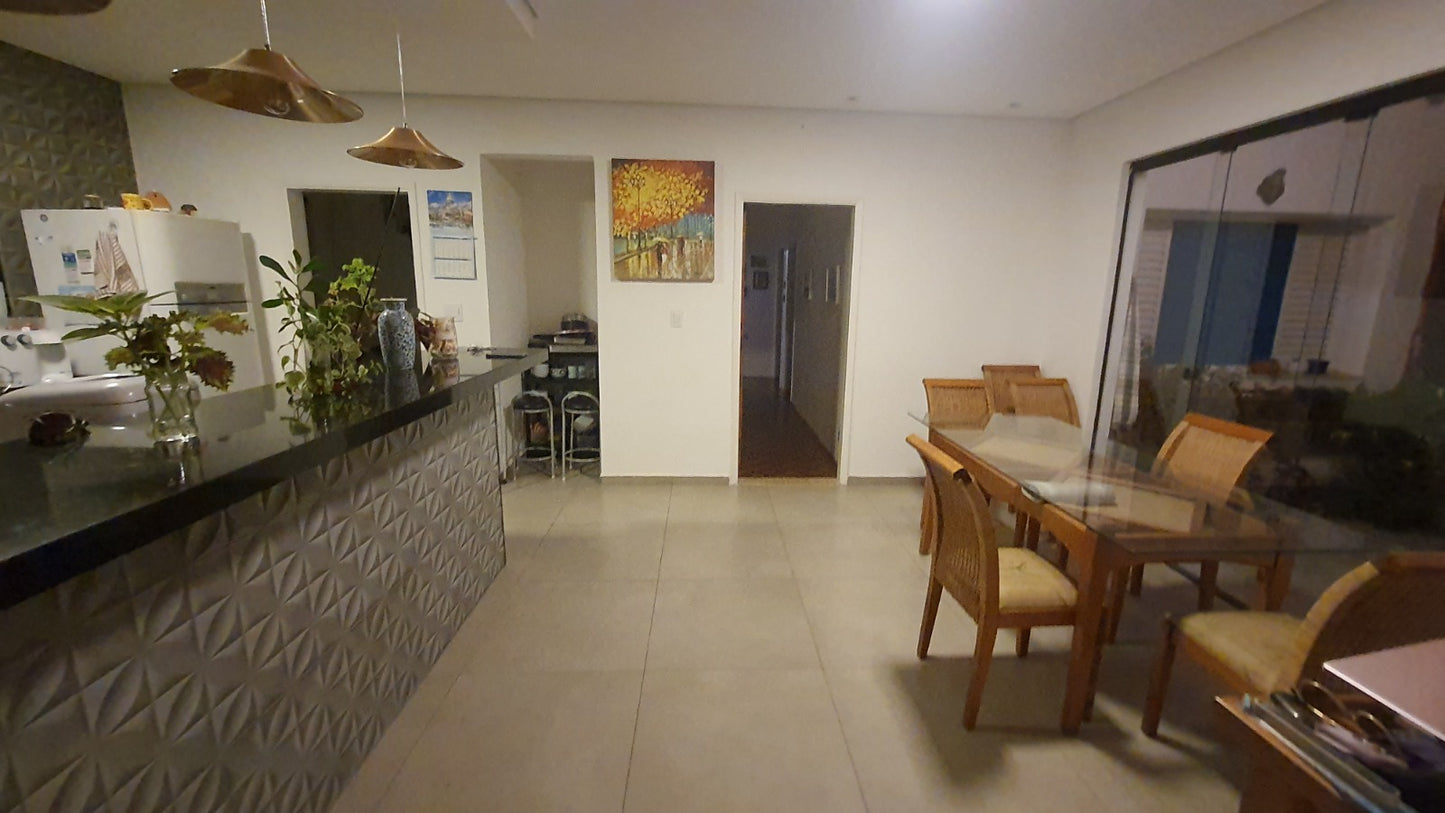 Casa térrea em Valinhos a venda e locação