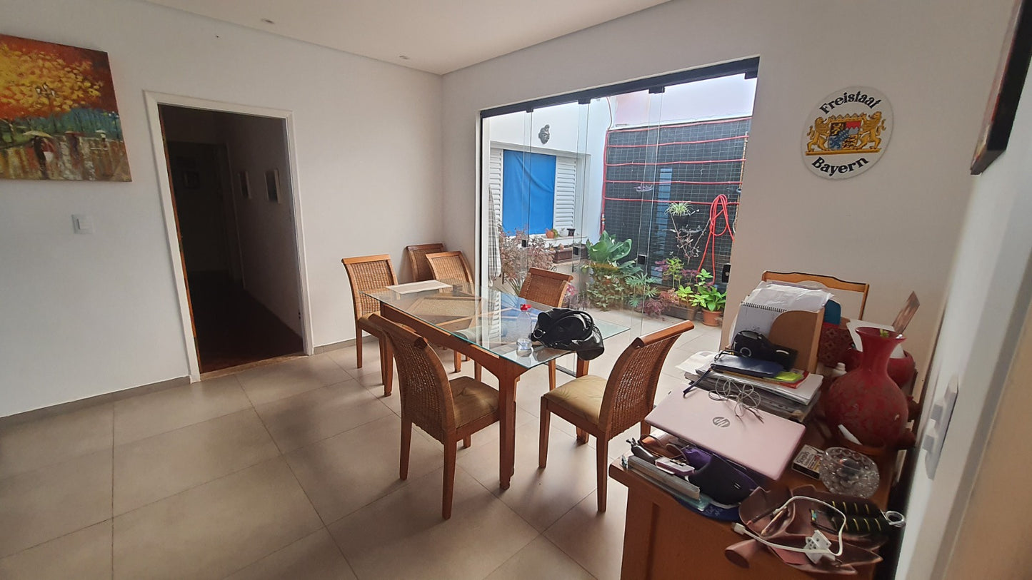 Casa térrea em Valinhos a venda e locação